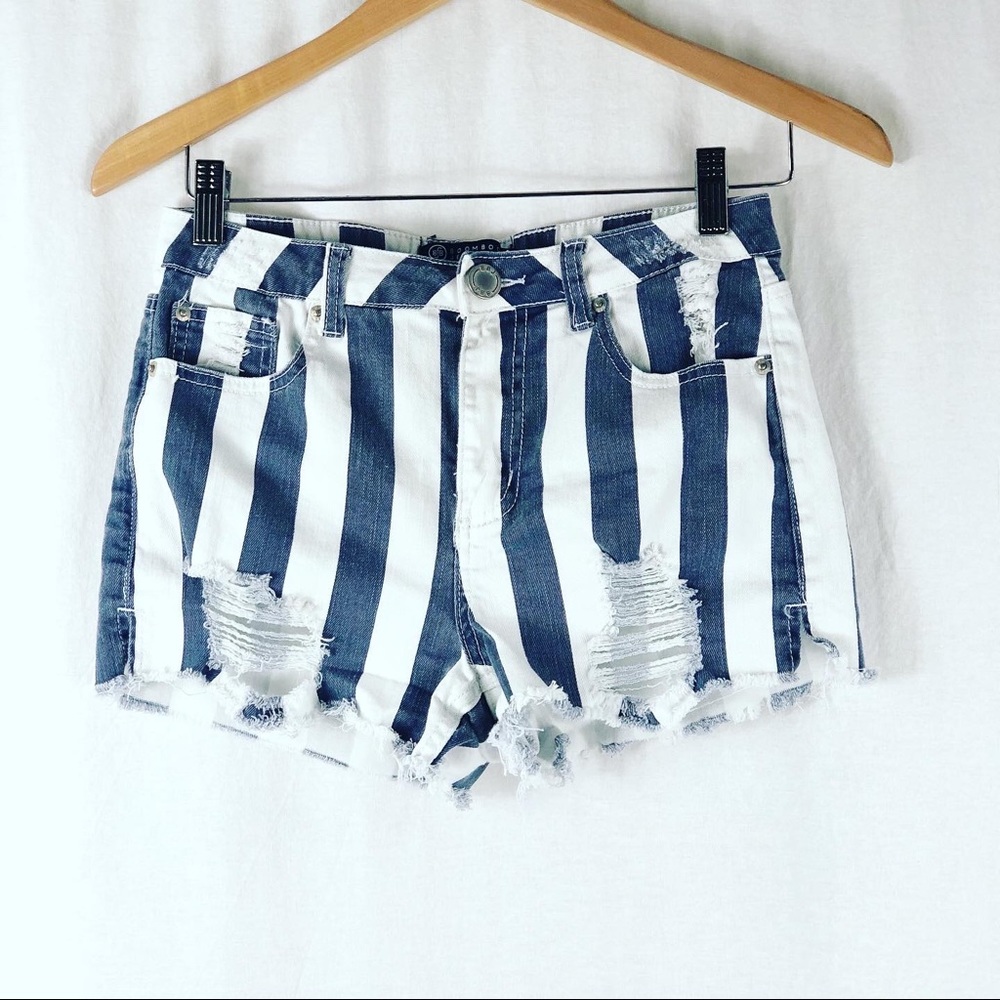 ❤️3/$30 Boom Boom Jeans 💥 denim shorts